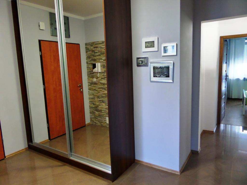 Apartamenty Silver Premium Warschau Zimmer foto