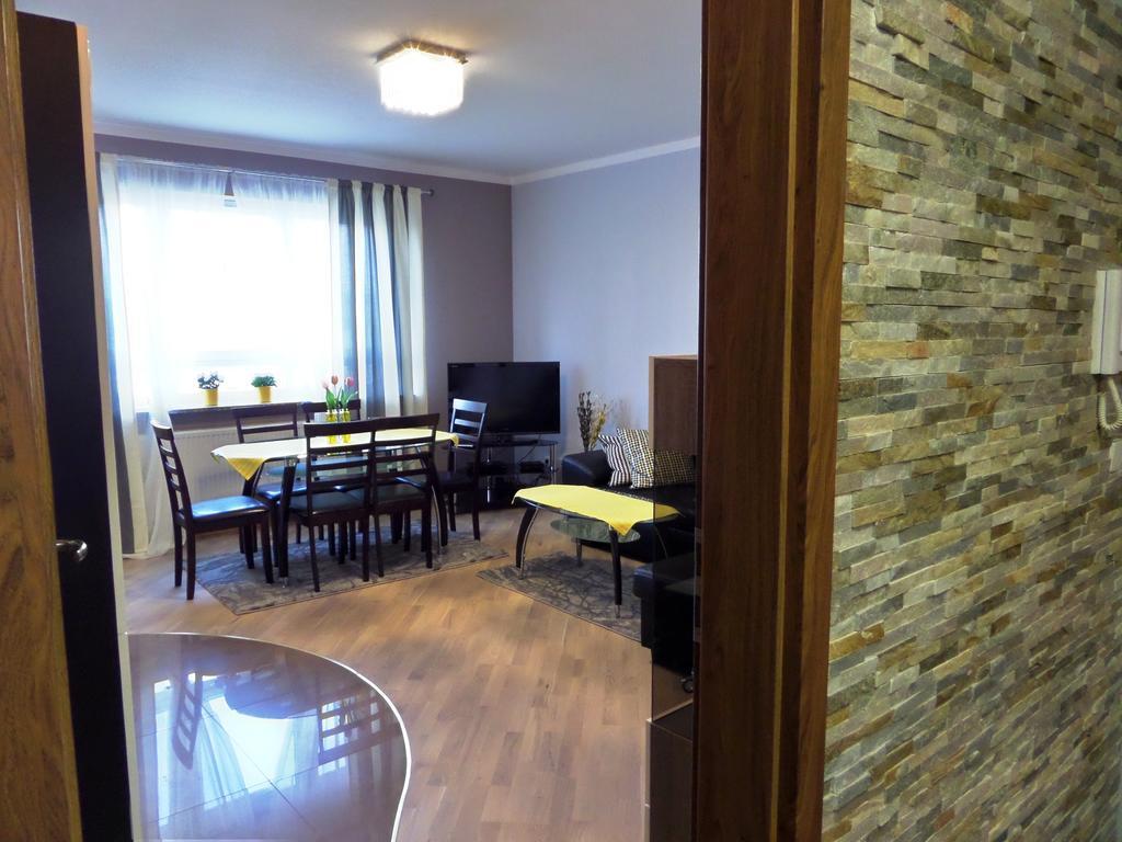 Apartamenty Silver Premium Warschau Zimmer foto