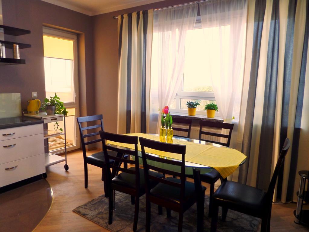 Apartamenty Silver Premium Warschau Zimmer foto